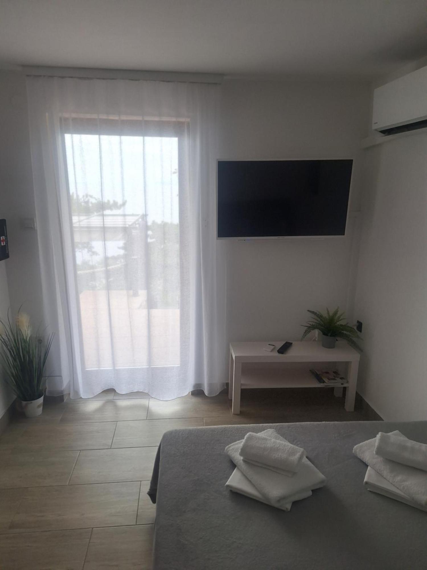 Nautica Apartment Sveti Juraj Exterior foto
